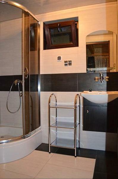 Osrodek 9Amber Hotel โปเบียโรโว ภายนอก รูปภาพ